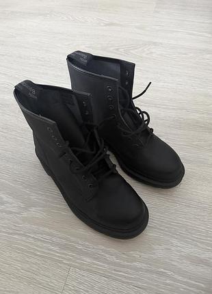 Черевики dr.martens