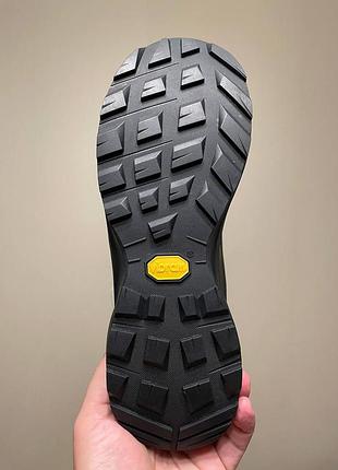 Columbia gtx low all black 9