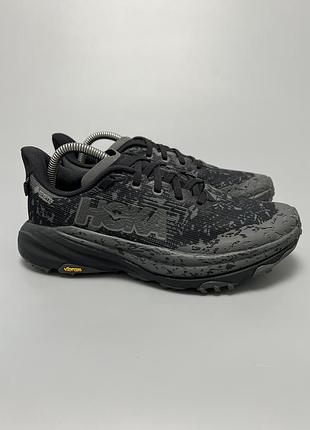 Трейлові бігові кросівки hoka one one speedgoat 6 gtx gore-tex vibram оригінал 1155151 bckt