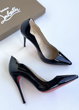 Женские черные туфли-лодочки christian louboutin hot chick 12 см с красной подошвой лабутены 38