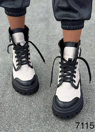 Женские демисезонные ботинки 3