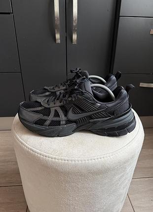 Кросівки  nike! опигінал! розмір 44-44,5