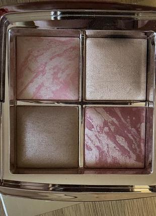 Набори декоративної косметики hourglass ambient lighting palette — golden rose edit