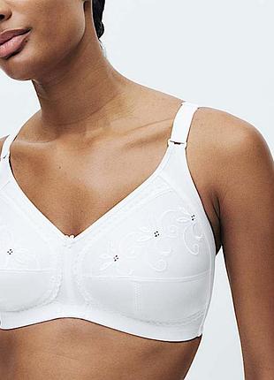 Marks and spenser бюст 105 f, 100f,85f