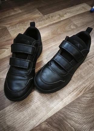 Кросівки для дітей/підлітків adidas чорні, розмір 34, довжина устілки 21 см