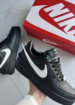 Кросівки nike чорні