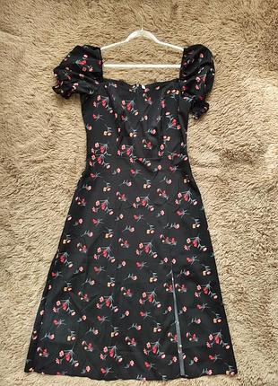 Платье креп жатка s 36p pull &amp; bear