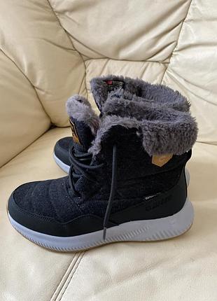 Продам теплі та легенькі черевики 5
