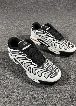 Кросівки чоловічі nike air max plus drift білі