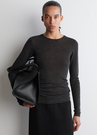 Лонгслив женский cos slim merino wool top / s
