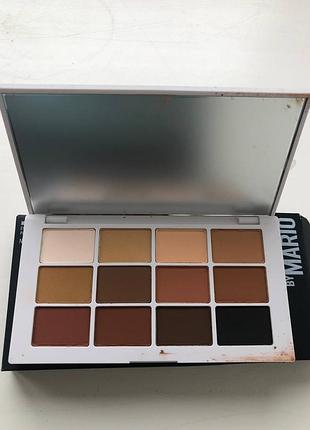 Makeup by mario master mattes eyeshadow palette: the original — палетка з 12 повністю матових відтінків.