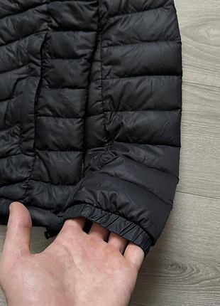 Жіночий пуховик peak performance 5