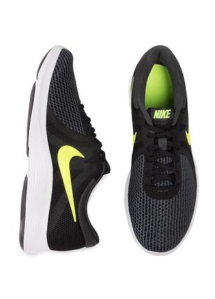 Кросівки чоловічі nike revolution 4 чорні