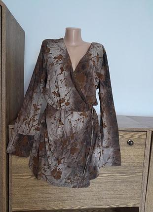 Платье новое на подкладке 👗на запах