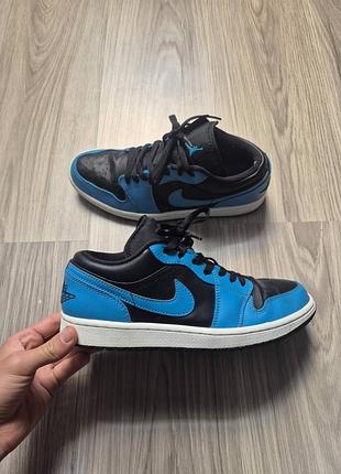 Кросівки чоловічі nike air jordan 1 low «laser blue»