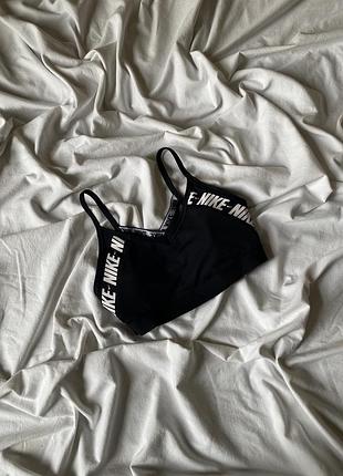 Спортивный топ-бра nike indy logo bra s