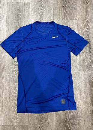 Компресійна футболка nike pro , у синьому кольорі , в розмірі м
