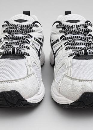 Кросівки asics білі з чорним 4