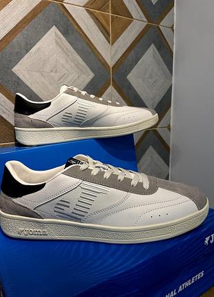 Кросівки чоловічі joma c.triveca білі, сірі