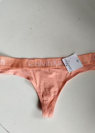 Жіночі трусики-стрінги від відомого бренду calvin klein (s)