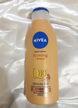 Крем для тіла nivea зволожуючий лосьйон firming + bronze q10 gradual tan 200 мл