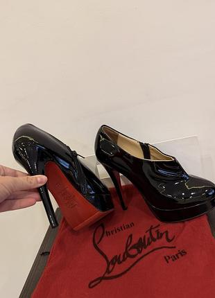Жіночі ботильйони christian louboutin чорні лаковані