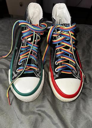 Кеди унісекс converse чорні з різнокольоровими шнурками