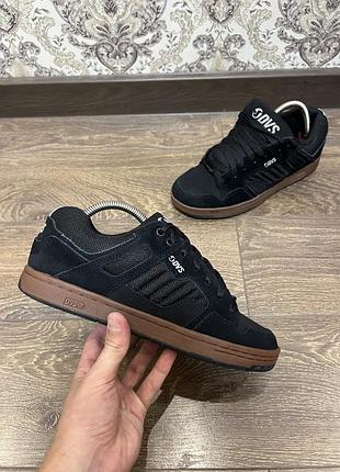 Кросівки dvs vans розмір 39 24.5