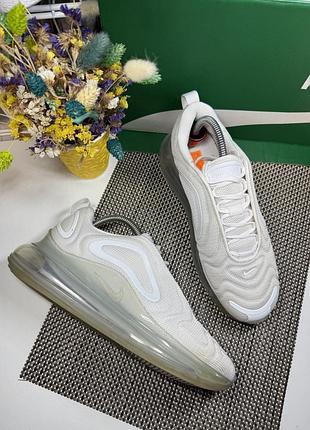 Оригінальні кросівки nike
