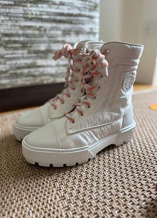 Чоботи жіночі hermes білі 3
