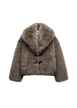 Жіноча тепла шуба з штучного хутра zara