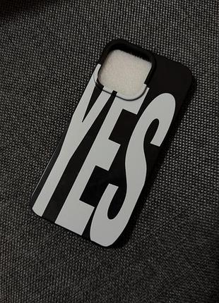 Чохол для iphone 14 pro max з написом yes