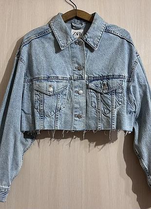 Жіноча джинсова укорочена куртка zara блакитна оверсайз s-xl