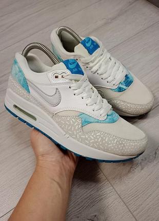 Кроссовки nike