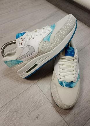Кроссовки nike 4