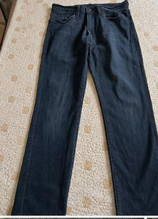 Мужские джинсы levis