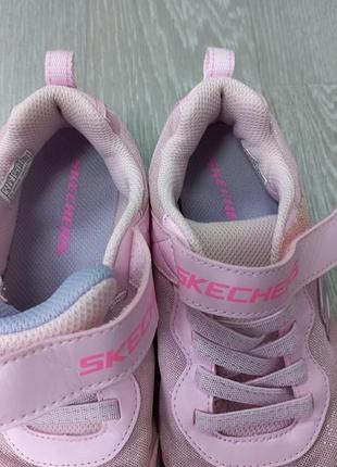 Кросівки для дівчинки skechers 6