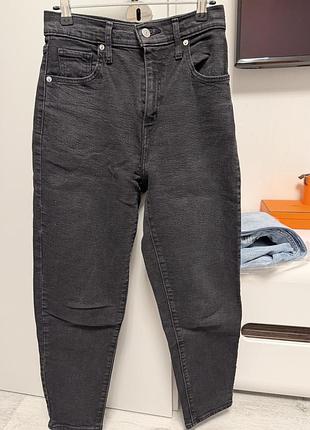 Levis на не високу дівчину розмір s
