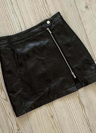 Мініспідниця екошкіра topshop чорна рок стиль, розмір m / l
