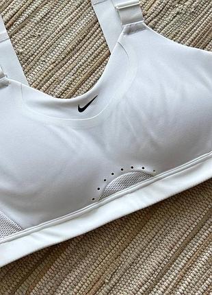 Топ nike pro 5