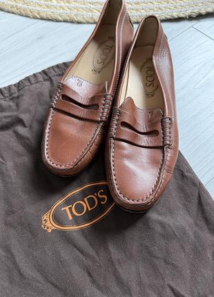 Лофери жіночі tod's, коричневі, шкіряні