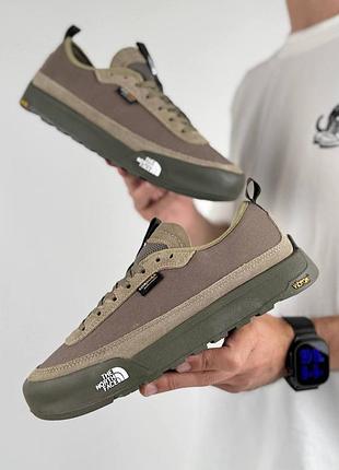 Мужские кроссовки the north face clyffe trainers cavern grey