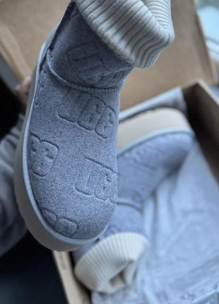 Утеплені теплі черевики ugg на платформі 8