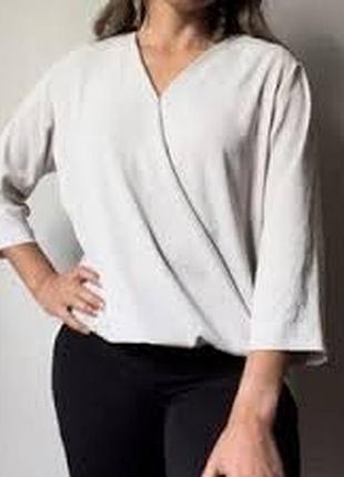 Ніжно сіра шовкова італійська блузка на запах/ xl/ brend her shirt