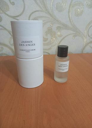 Парфуми christian dior jasmin des anges, флакон та футляр