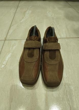 Туфлі  від lacoste