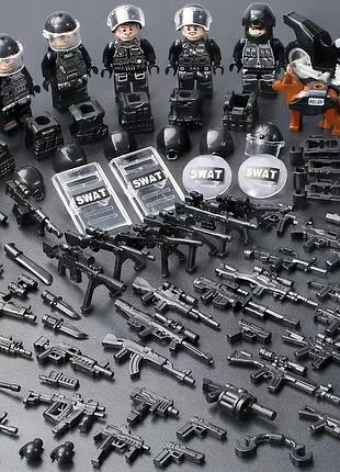 Комплект фигурок swat черные 5 шт с мотоциклом, щитами, собакой и оружием для лего lego