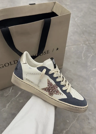 Жіночі сірі кросівки кеди golden goose super-star білі з чорною зіркою голден-гус