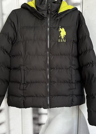 Жіноча чорна куртка us polo assn розмір s