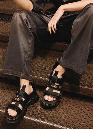 Чорні сандалі dr. martens pearson оригінал